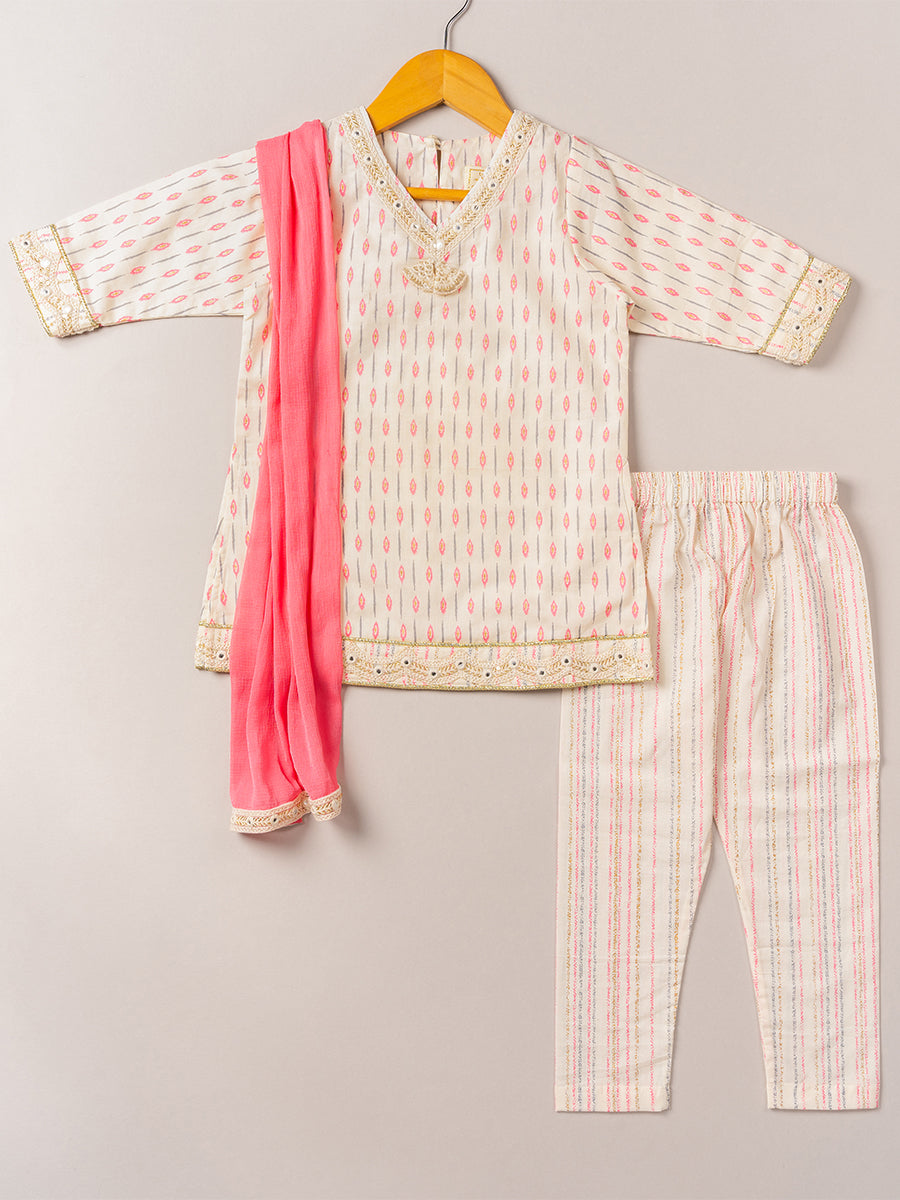 Pink Printed Crochet Lace Kurta Set with Dupatta
